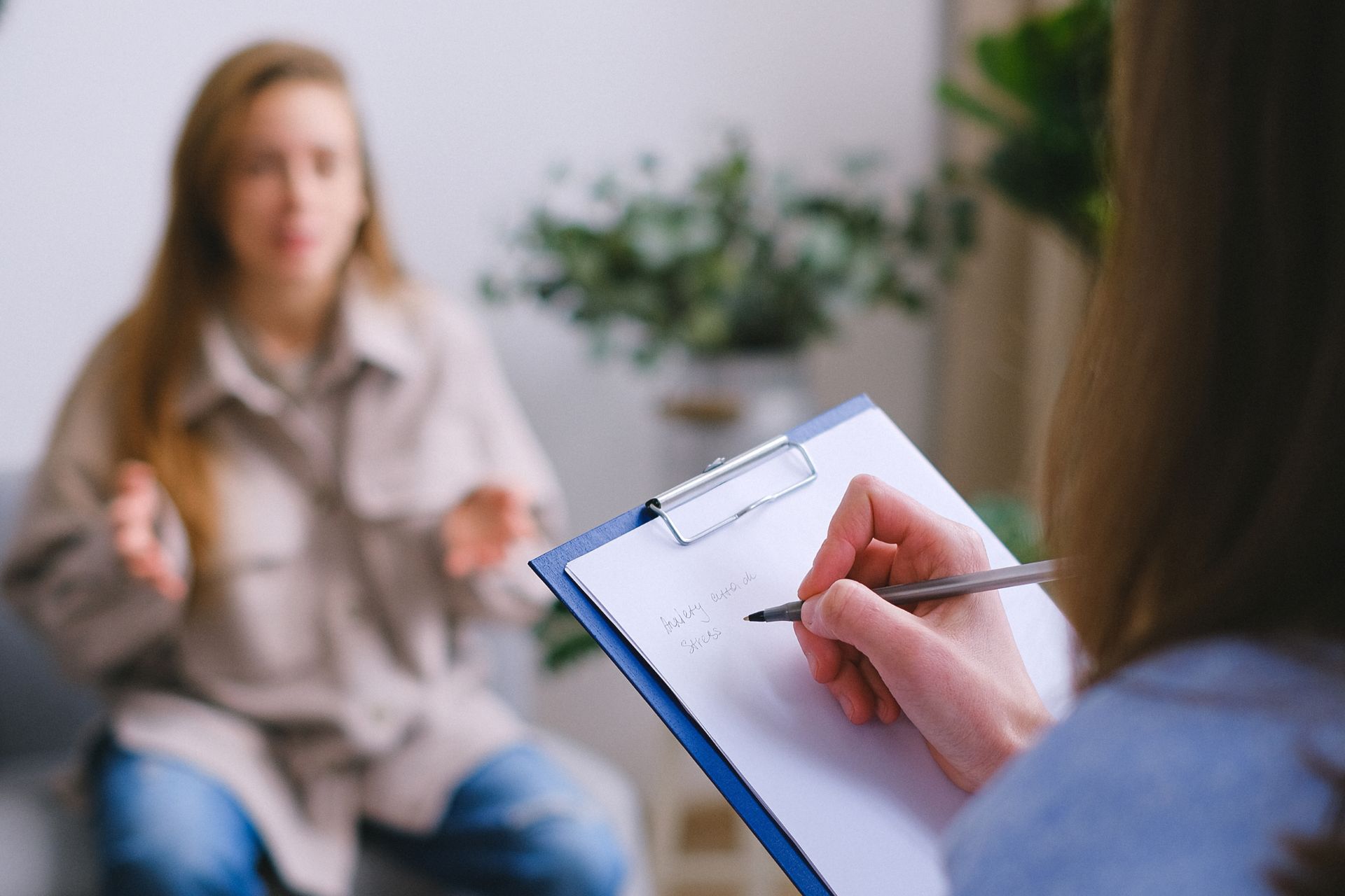 Nurty psychoterapeutyczne. Jaki rodzaj terapii wybrać dla siebie?